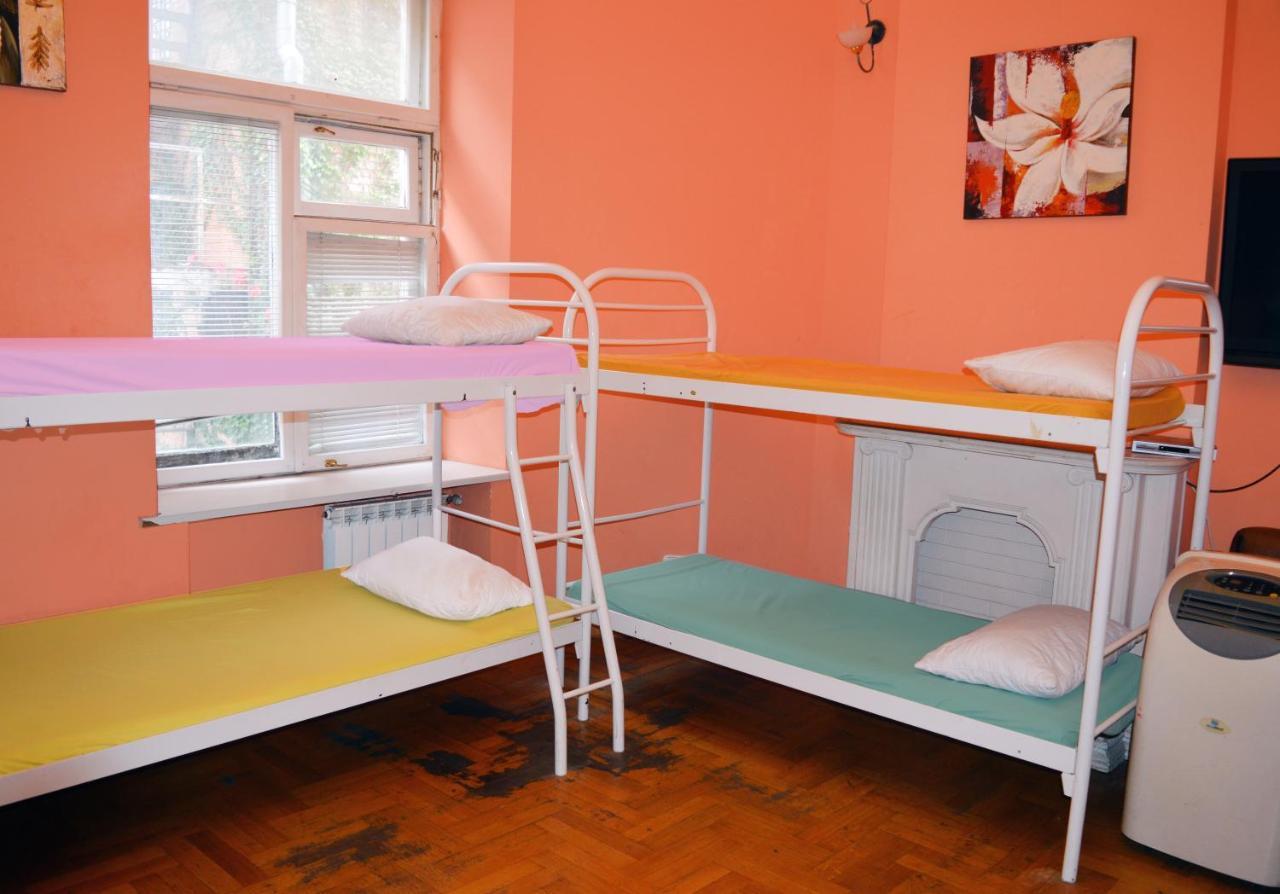 Hostel Golden Gates Kijev Kültér fotó